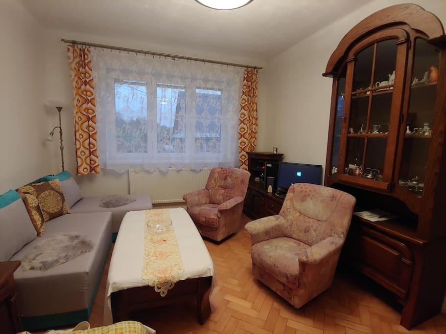 Marta P Appartement Detrichov Nad Bystrici Buitenkant foto